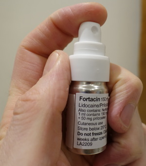 photo showing how to use a fortacin spray bottle